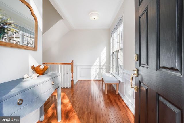 2412 GRETTER PL, Alexandria, VA 22311