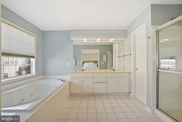 2412 GRETTER PL, Alexandria, VA 22311