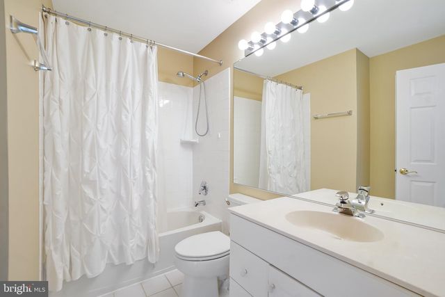 2412 GRETTER PL, Alexandria, VA 22311