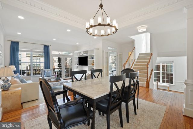 2412 GRETTER PL, Alexandria, VA 22311