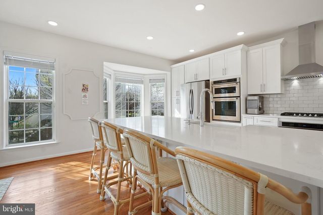 2412 GRETTER PL, Alexandria, VA 22311