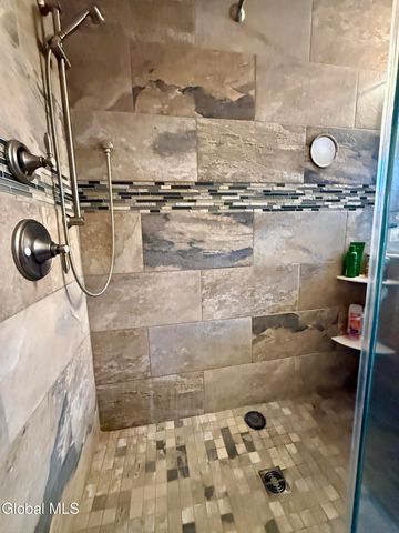 364 Gansevoort Road, Moreau, NY 12828