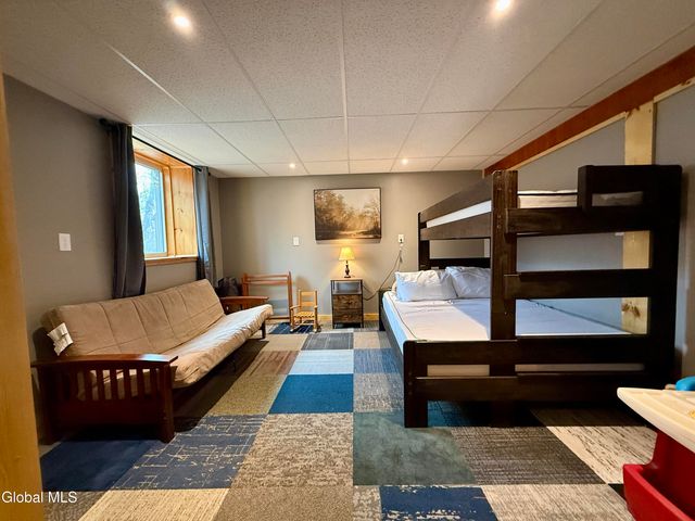 364 Gansevoort Road, Moreau, NY 12828