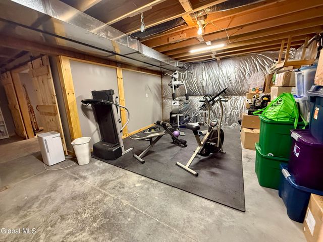 364 Gansevoort Road, Moreau, NY 12828