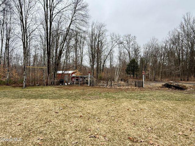 364 Gansevoort Road, Moreau, NY 12828