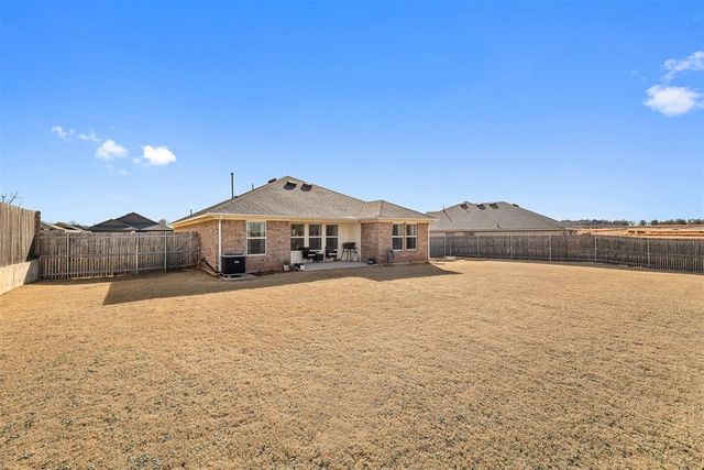 371 Renee Drive, Blanchard, OK 73010