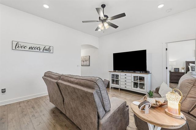 371 Renee Drive, Blanchard, OK 73010