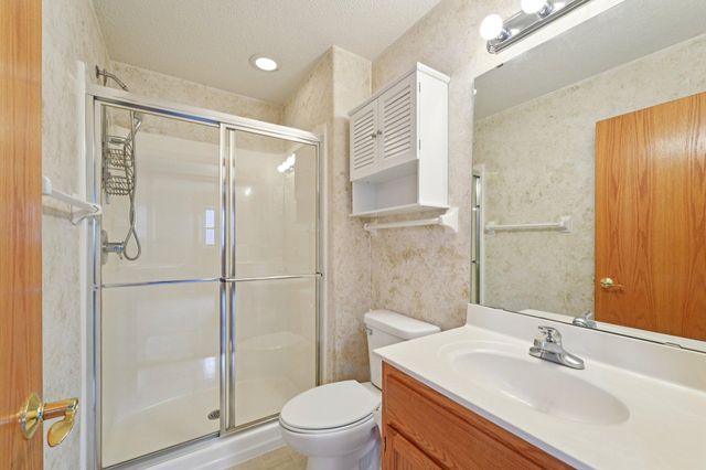 2736 88th Avenue NE, Blaine, MN 55449