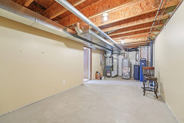 2736 88th Avenue NE, Blaine, MN 55449