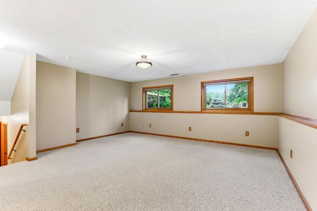 14255 Vale Street NW, Andover, MN 55304