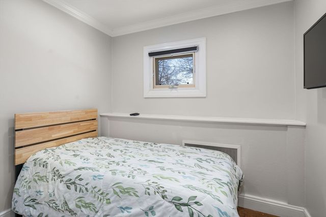 227 Bonad Rd, Brookline, MA 02467