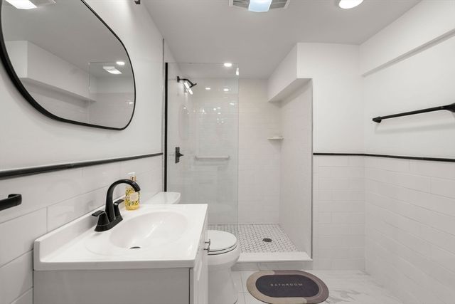 227 Bonad Rd, Brookline, MA 02467