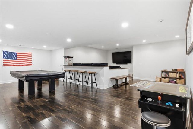 780 KEY Circle, Carter Lake, IA 51510