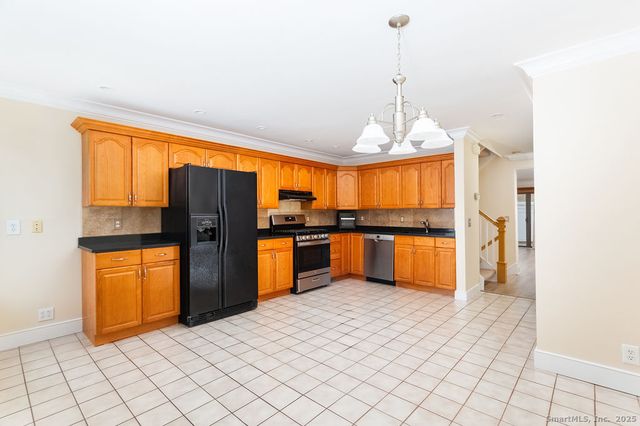 13 Lawson Lane 13, Ridgefield, CT 06877