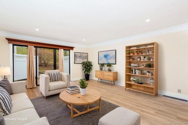 13 Lawson Lane 13, Ridgefield, CT 06877