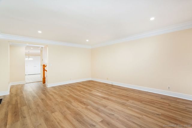 13 Lawson Lane 13, Ridgefield, CT 06877