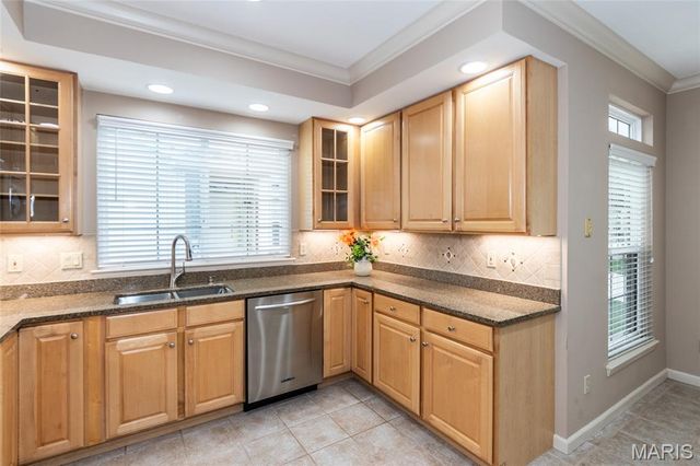 105 River Breeze Way, St Louis, MO 63129