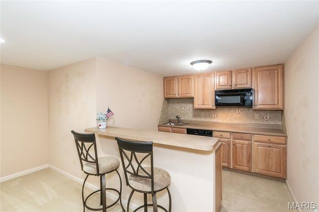 105 River Breeze Way, St Louis, MO 63129