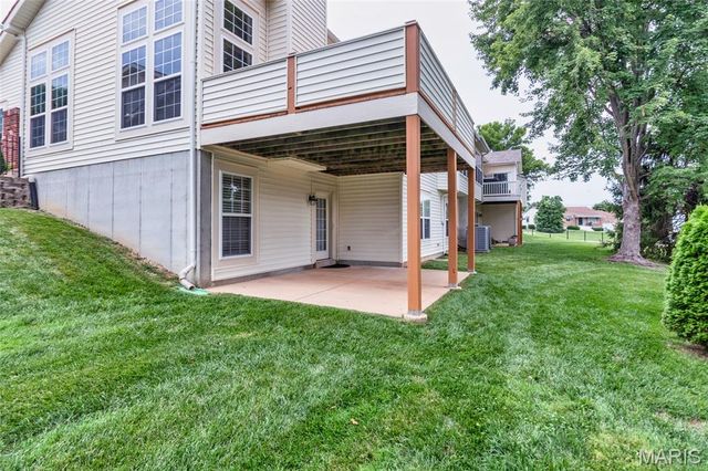105 River Breeze Way, St Louis, MO 63129