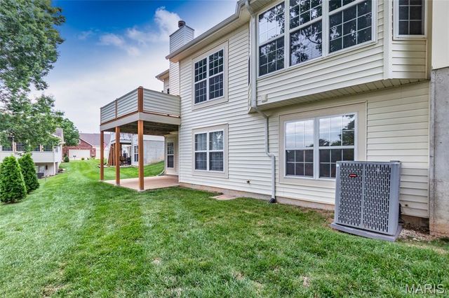 105 River Breeze Way, St Louis, MO 63129