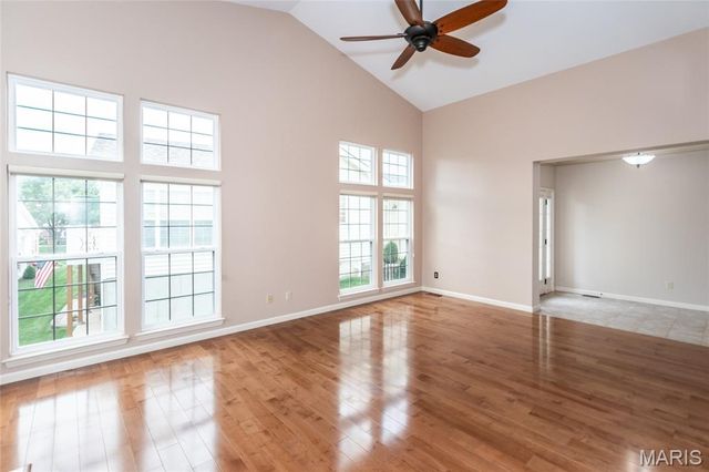 105 River Breeze Way, St Louis, MO 63129