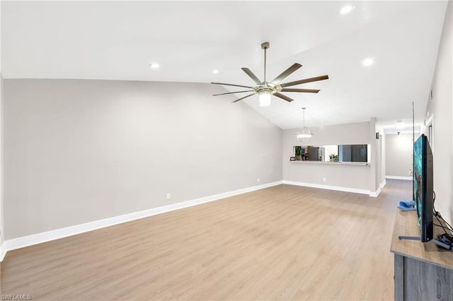 5767 Deauville CIR D301, Naples, FL 34112