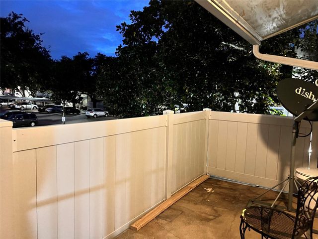 10661 Braes Bend Drive, Houston, TX 77071