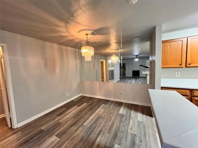 10661 Braes Bend Drive, Houston, TX 77071