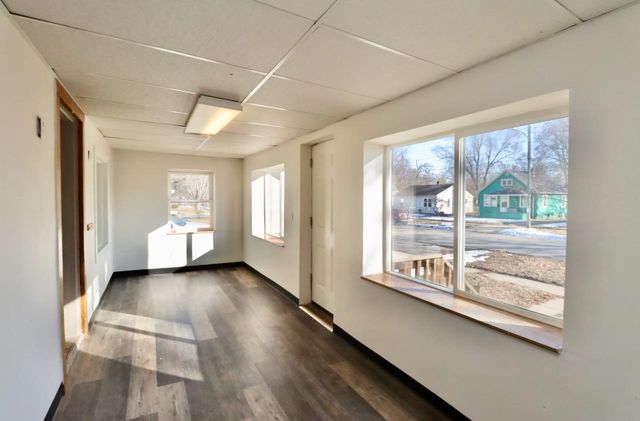 1733 W Grand Avenue, Beloit, WI 53511