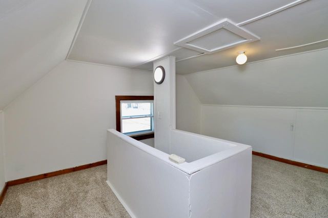 1733 W Grand Avenue, Beloit, WI 53511