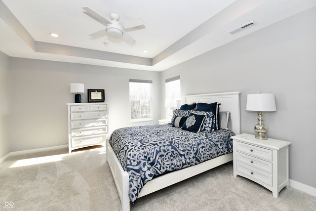 348 Brunswick Way, Zionsville, IN 46077