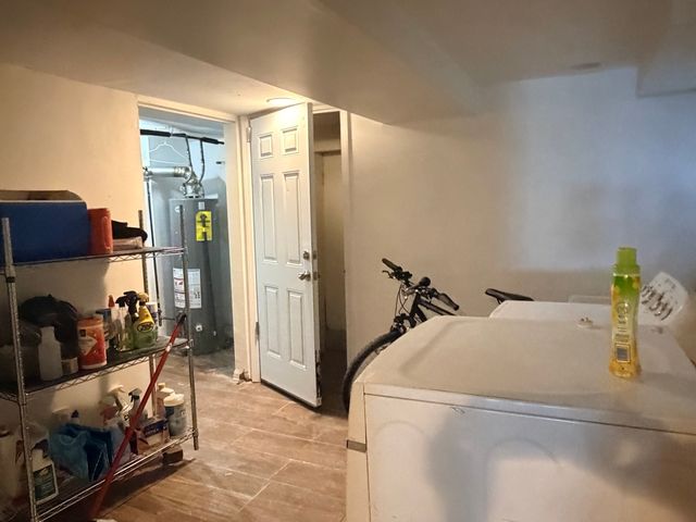 4640 W West End Avenue, Chicago, IL 60644