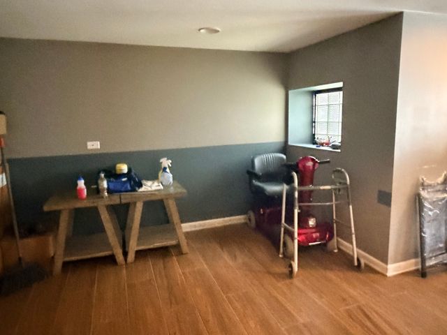 4640 W West End Avenue, Chicago, IL 60644
