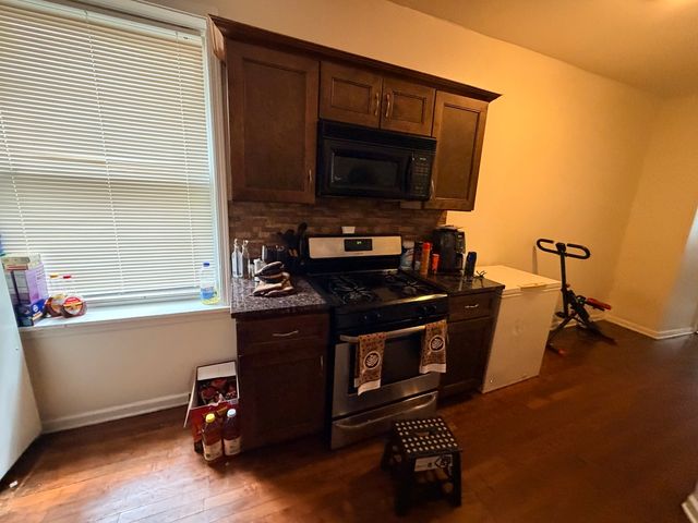 4640 W West End Avenue, Chicago, IL 60644