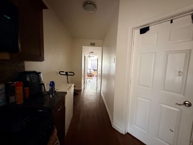 4640 W West End Avenue, Chicago, IL 60644