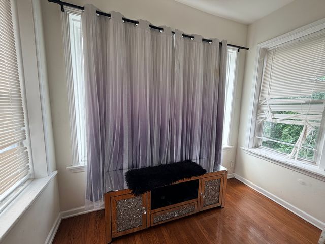 4640 W West End Avenue, Chicago, IL 60644