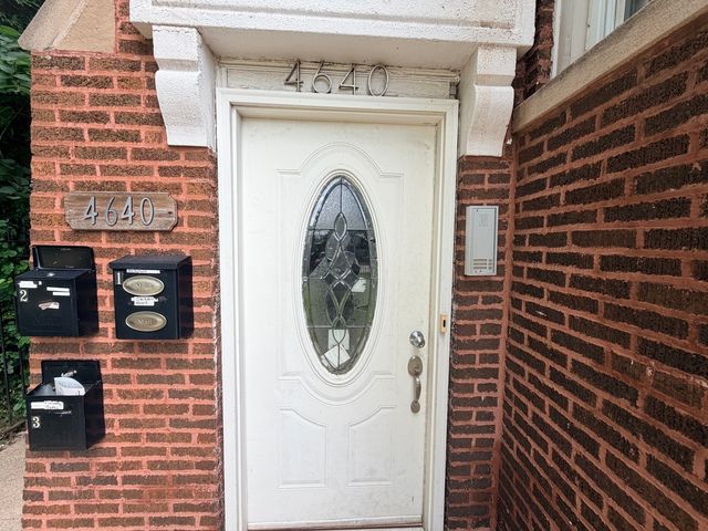 4640 W West End Avenue, Chicago, IL 60644