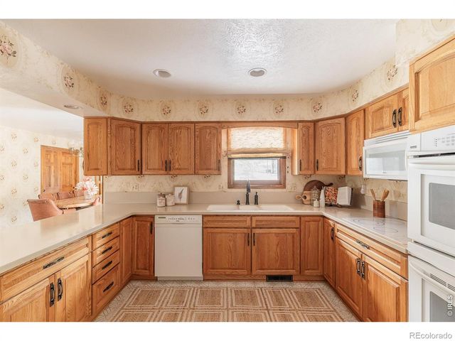 6686 Apache Court, Niwot, CO 80503