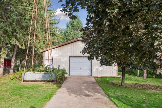 3548 Edgerton Street, Vadnais Heights, MN 55127