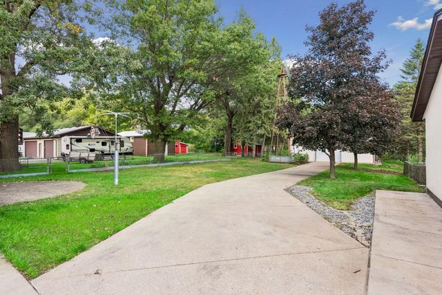 3548 Edgerton Street, Vadnais Heights, MN 55127