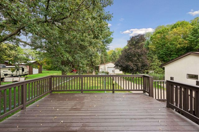 3548 Edgerton Street, Vadnais Heights, MN 55127
