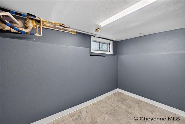 2532 E 9TH ST, Cheyenne, WY 82001