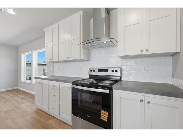 412 ROSEDELL St, Amity, OR 97101