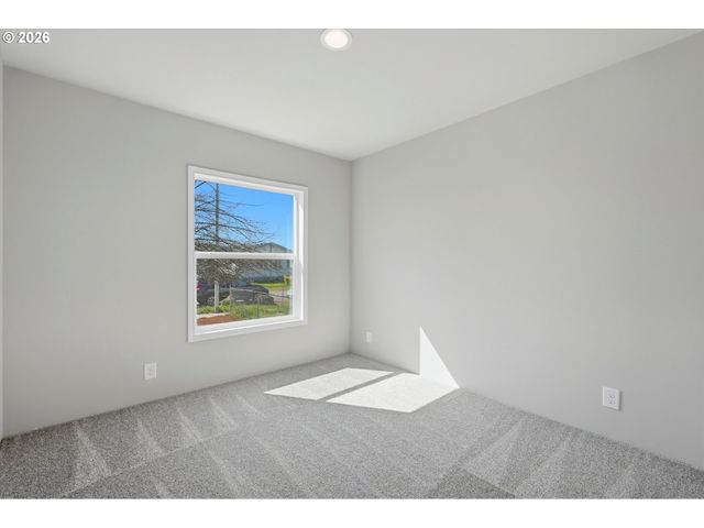 412 ROSEDELL St, Amity, OR 97101