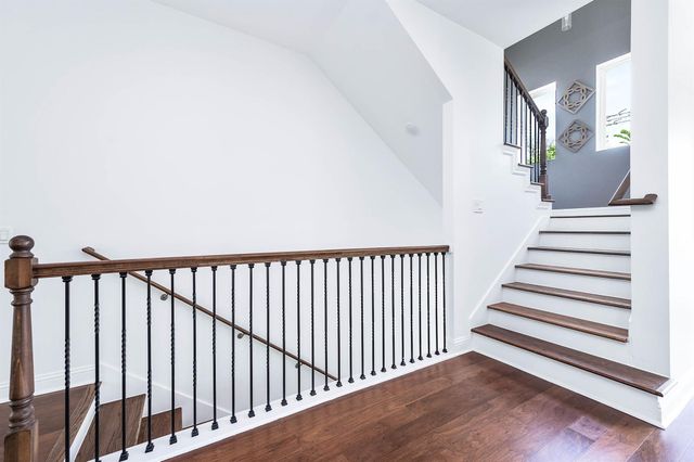 1721 Henderson Street, Houston, TX 77007