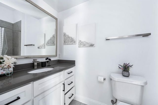 1721 Henderson Street, Houston, TX 77007
