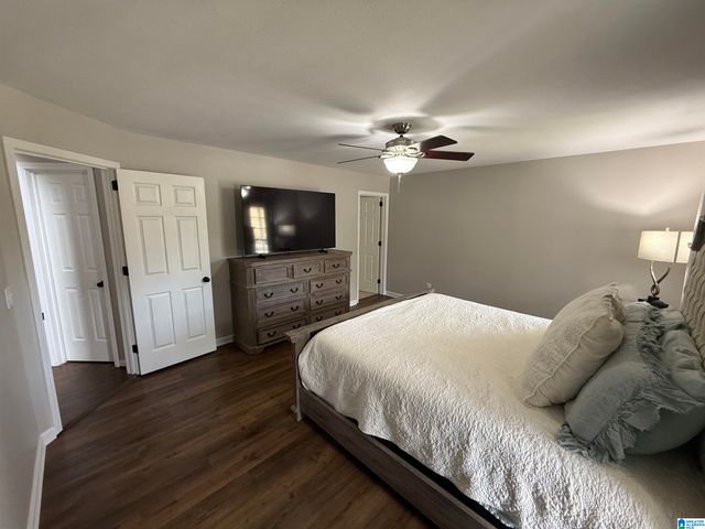 3047 SKYLARK CIRCLE, Hoover, AL 35244