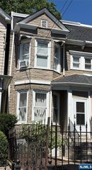 400 Summer Avenue, Newark, NJ 07104