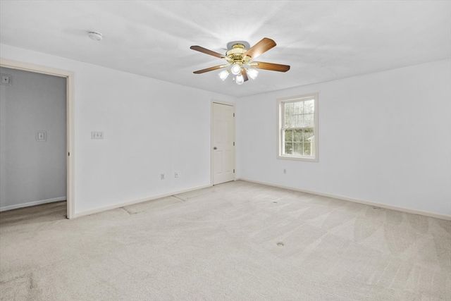 27 Mooney Road, Salem, MA 01970