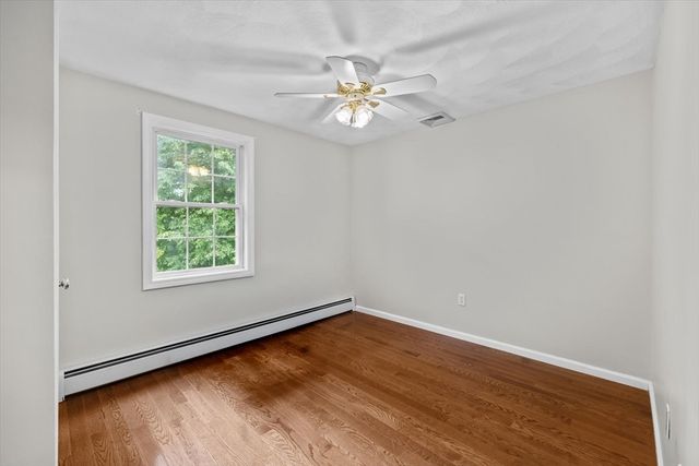 27 Mooney Road, Salem, MA 01970